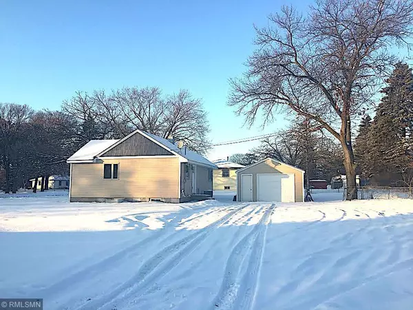 9401 Flintwood ST NW, Coon Rapids, MN 55433