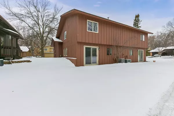 Brooklyn Center, MN 55429,5424 70th CIR N