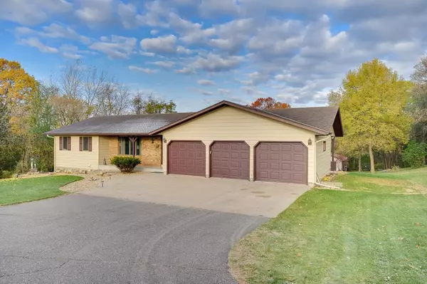 13675 Mississippi TRL, Hastings, MN 55033