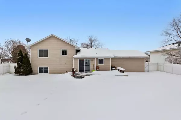 Rosemount, MN 55068,3661 152nd ST W