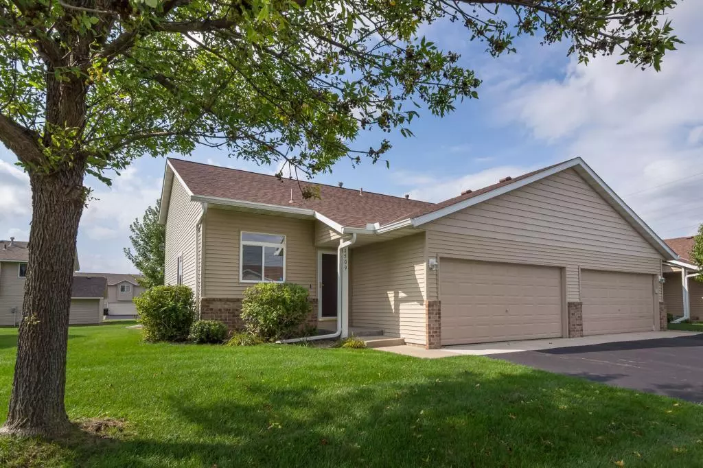 Shakopee, MN 55379,1509 Dublin CT