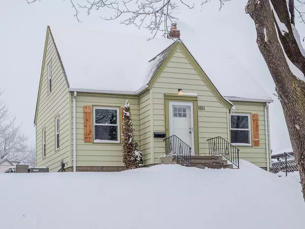 1011 Gorman AVE, West Saint Paul, MN 55118