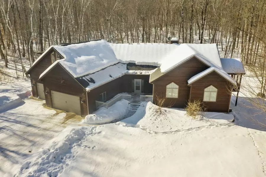 31876 Castlewood CT, Breezy Point, MN 56472