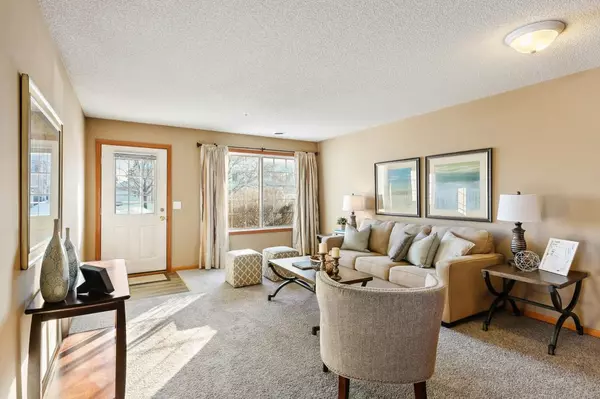 Eden Prairie, MN 55347,8921 Ladino CIR