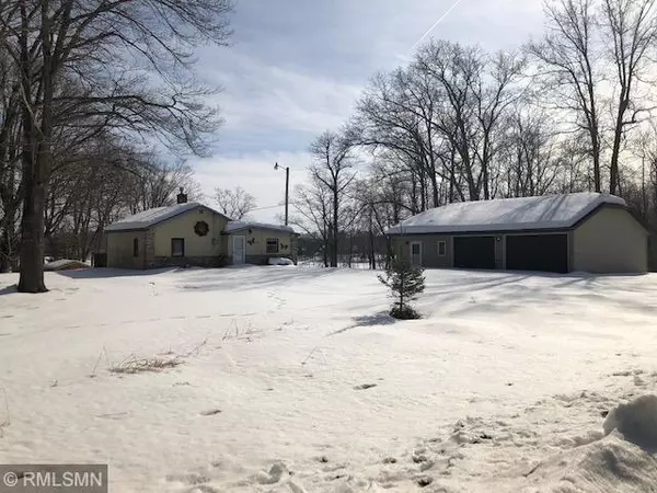 4948 Shangri La Dr. NE, Longville, MN 56655