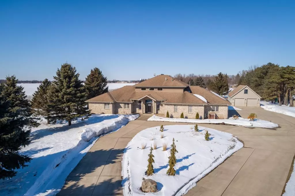 Owatonna Twp, MN 55060,1224 SE 28th ST