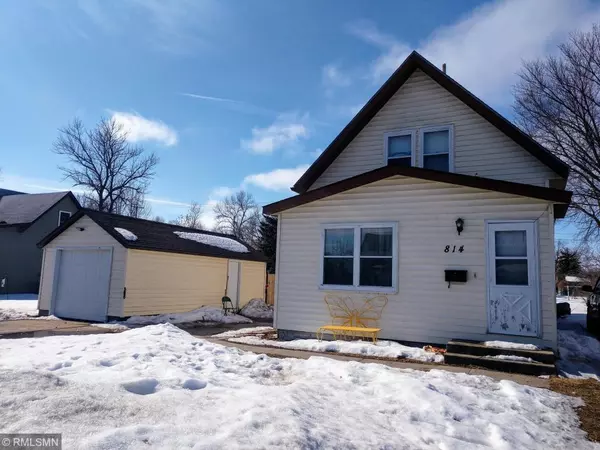 814 Ash ST S, Sauk Centre, MN 56378