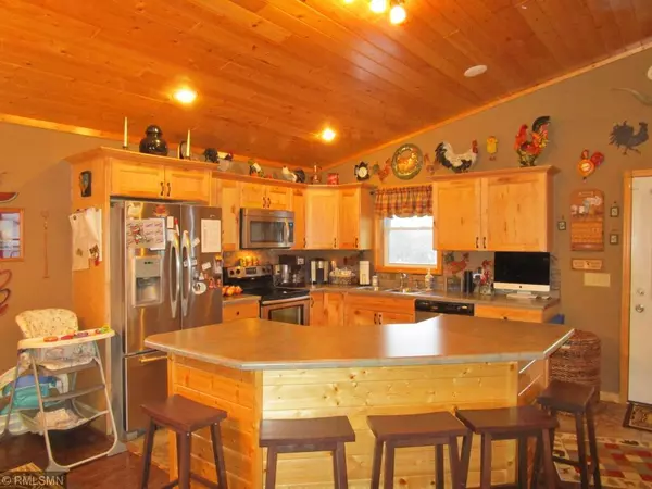 Aitkin, MN 56431,13 4th AVE SE