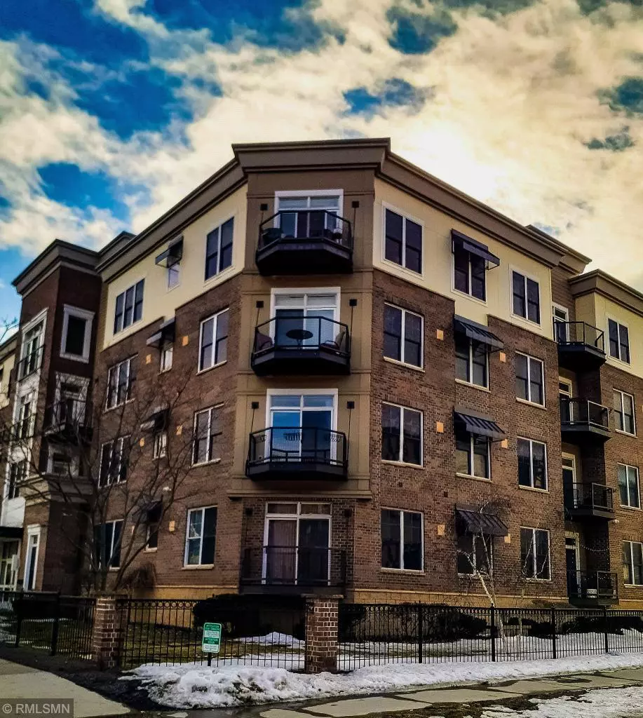 Minneapolis, MN 55404,1800 Clinton AVE #403