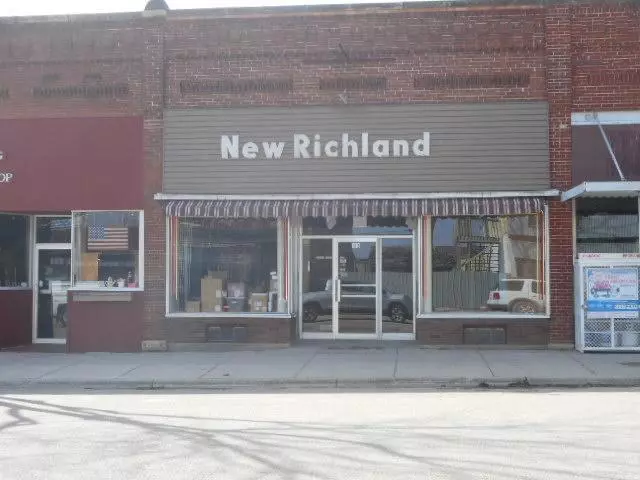 New Richland, MN 56072,112 Broadway AVE S