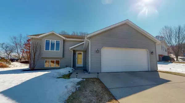 442 Wiskow WAY, Saint Charles, MN 55972