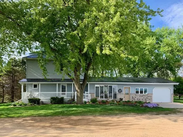 2138 State Highway 15, Truman, MN 56088