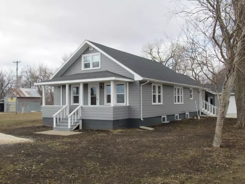 50 1st AVE N, Woodstock, MN 56186