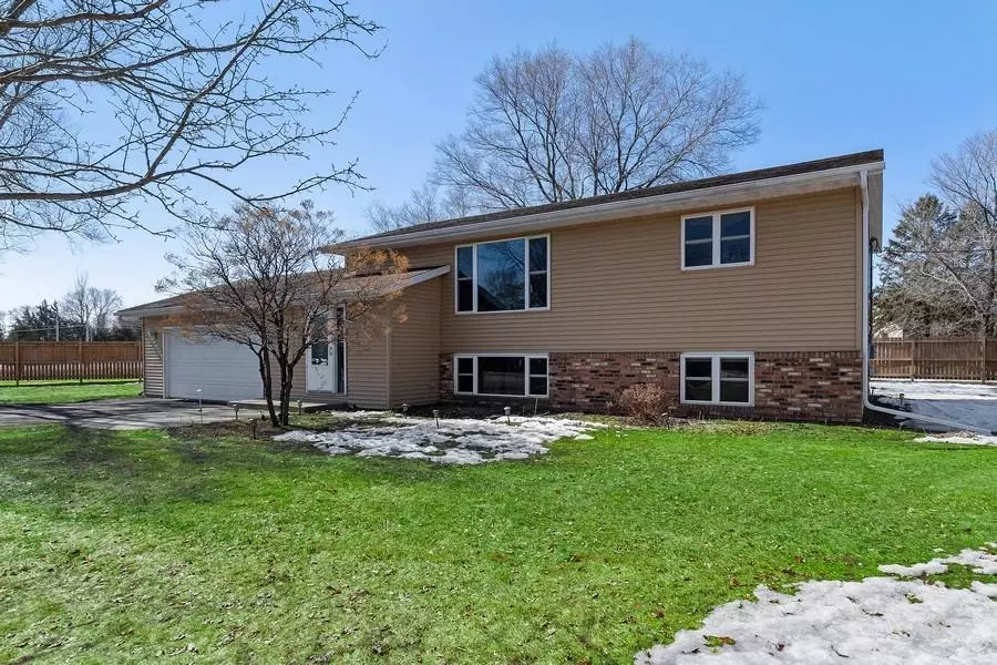 Clear Lake, MN 55319,8744 Church CIR