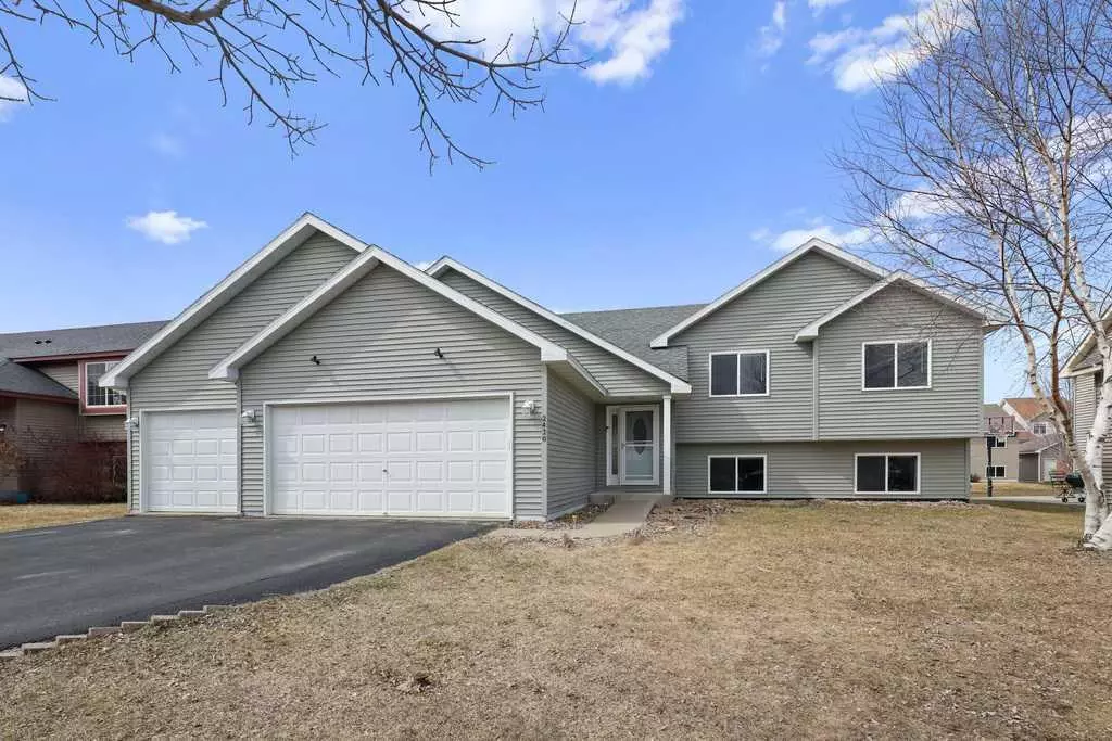 Northfield, MN 55057,2420 Harbor DR