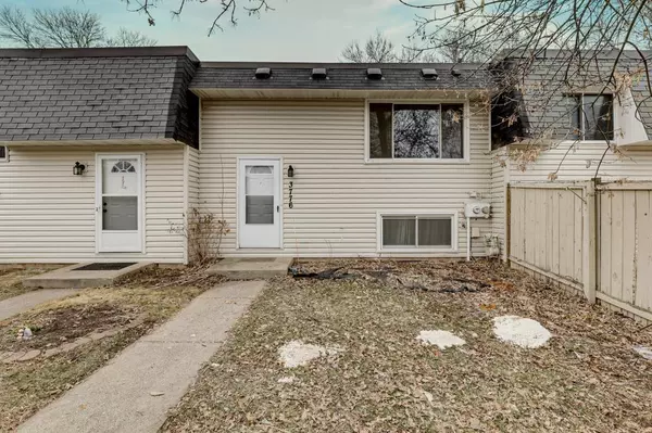 Inver Grove Heights, MN 55076,3776 Conroy TRL