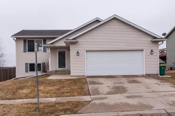 Rochester, MN 55901,5947 Crown LN NW