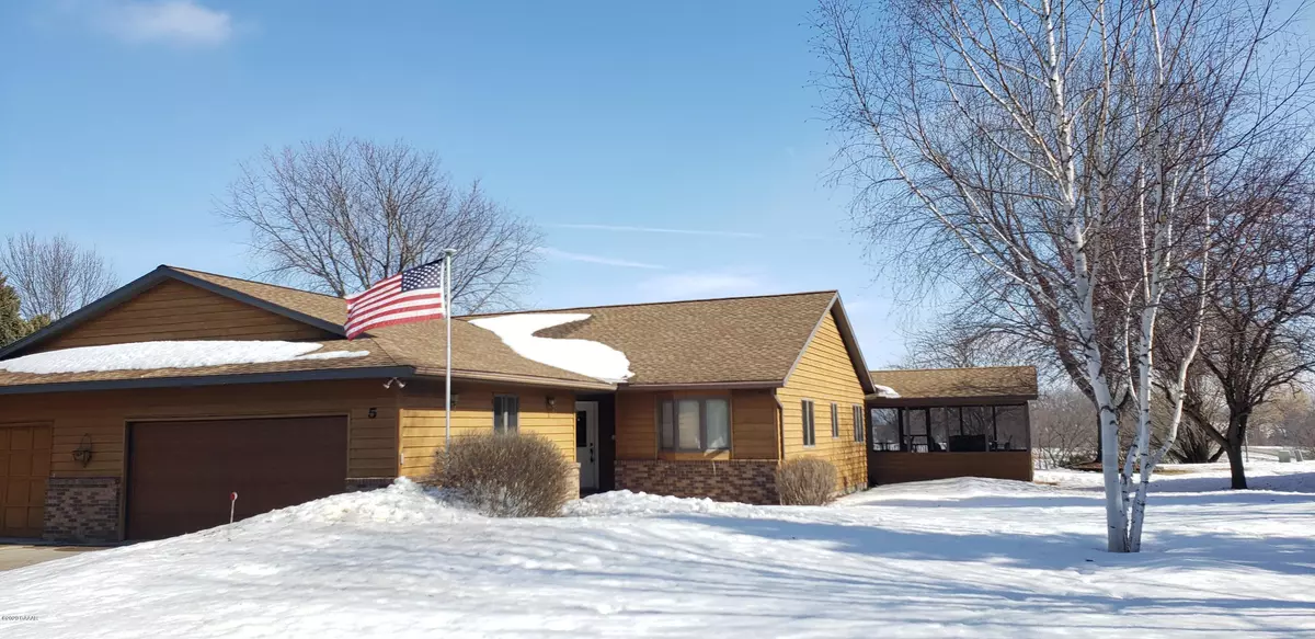 Morris, MN 56267,5 Riverview DR