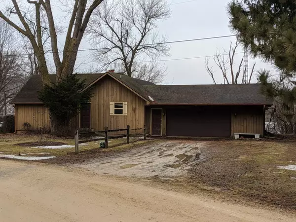 13217 Sunset Bay RD NE, Zumbro Falls, MN 55991