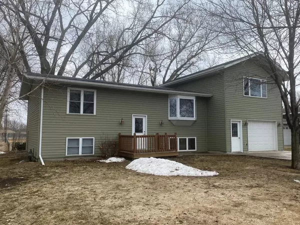 794 Highland HWY, Ortonville, MN 56278