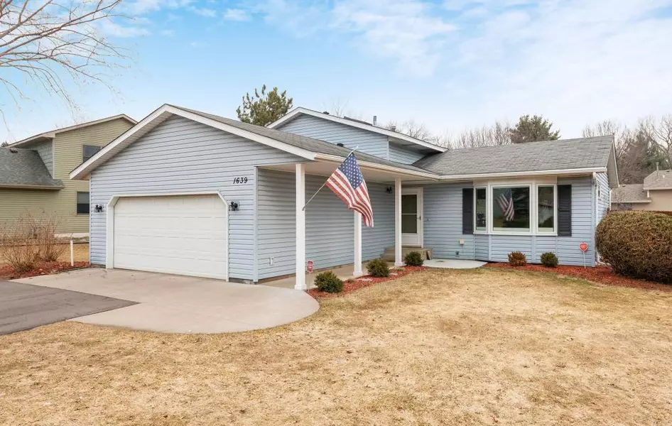 1639 Melissa LN, White Bear Twp, MN 55110