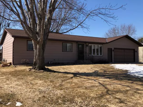 115 6th AVE NW, Saint Joseph, MN 56374