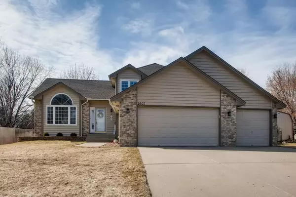 2607 130th CIR NW, Coon Rapids, MN 55448