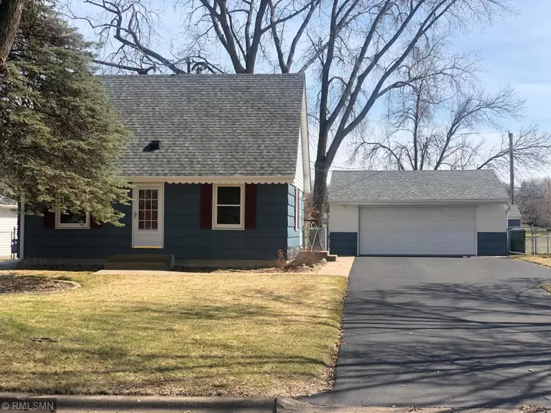 10957 Magnolia ST NW, Coon Rapids, MN 55448