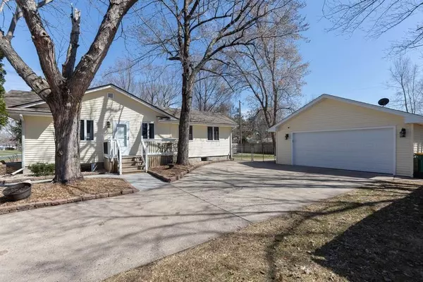 Brooklyn Park, MN 55444,1917 Sugarloaf TRL