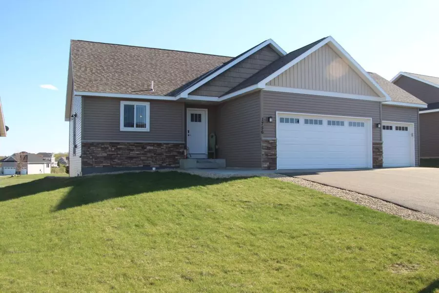 1756 34th ST NE, Sauk Rapids, MN 56379