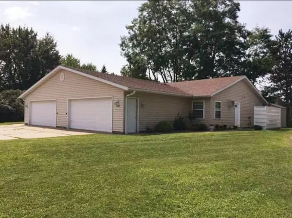 Altoona, WI 54720,1208 3rd St E-1210 3rd ST E