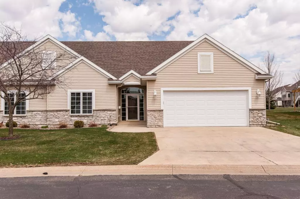 Rochester, MN 55906,2293 Coral CT NE