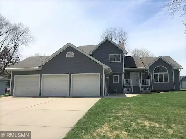 Glencoe, MN 55336,1609 Chandler AVE N