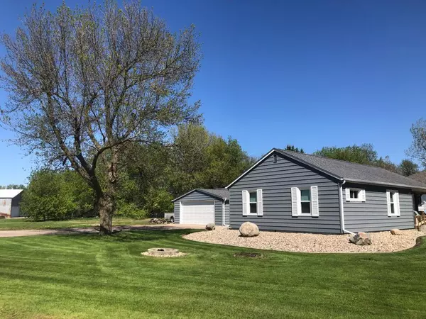 Worthington, MN 56187,1503 Sherwood ST