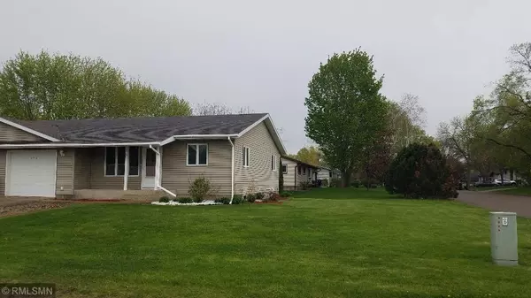 751 Ash ST, Prescott, WI 54021