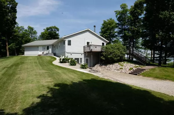 Hines, MN 56647,19813 Buckhorn RD NE