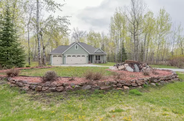 206 S Birch LN, Coleraine, MN 55722