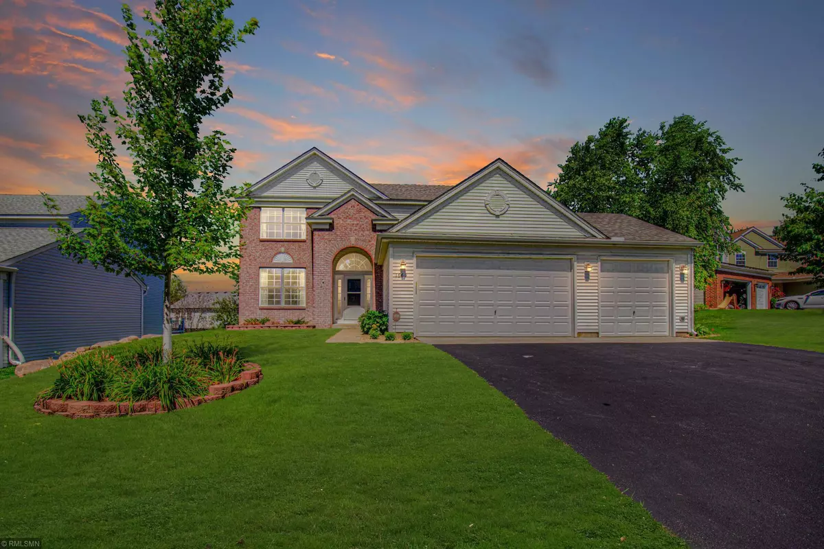 Eagan, MN 55122,1663 Oakbrooke CIR