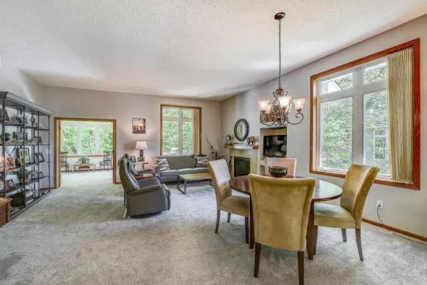 Prior Lake, MN 55372,5080 E Oak Point Drive