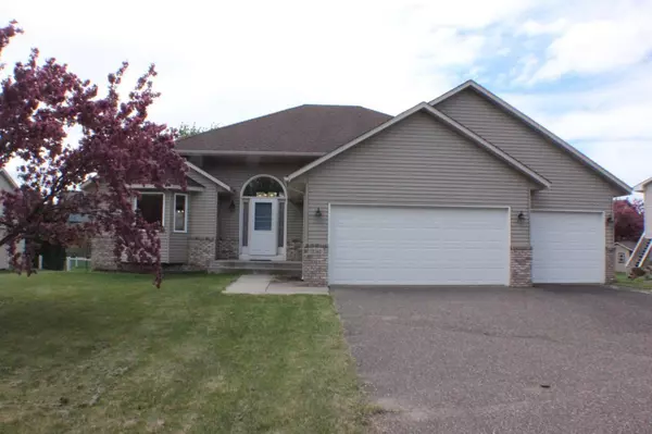 13360 180 1/2 CIR NW, Elk River, MN 55330