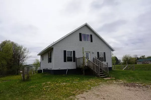 N5352 862nd ST, Elk Mound, WI 54739