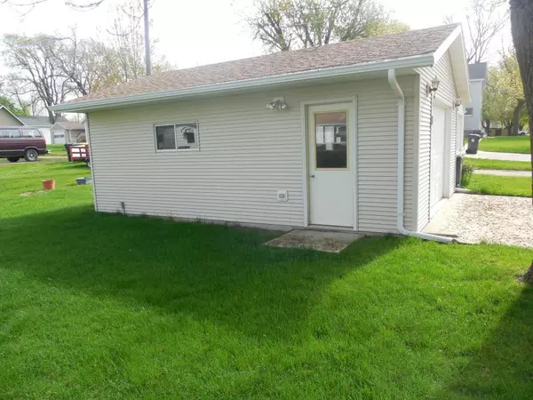 Ivanhoe, MN 56142,204 N Wallace ST