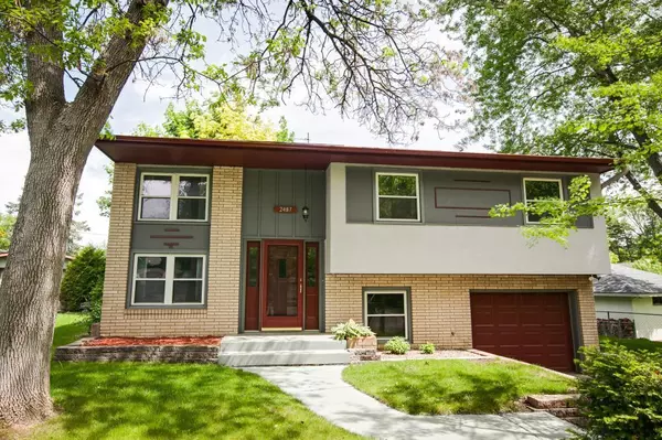 2487 Helen CT, North Saint Paul, MN 55109