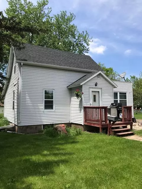 804 Redding AVE, Windom, MN 56101