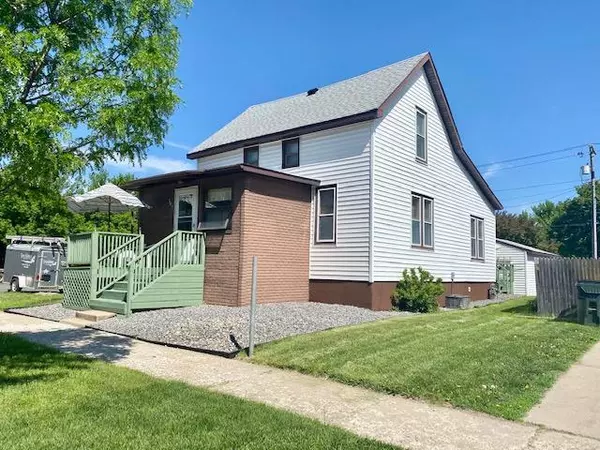 107 E Broadway ST, Redwood Falls, MN 56283