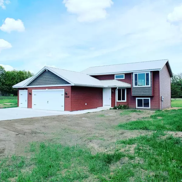 32146 160th ST, Princeton, MN 55371