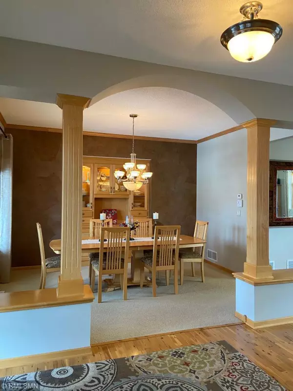 Lino Lakes, MN 55014,354 Sioux CT