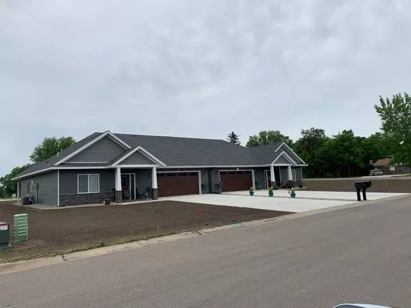 Sauk Centre, MN 56378,861 Cates Estates DR