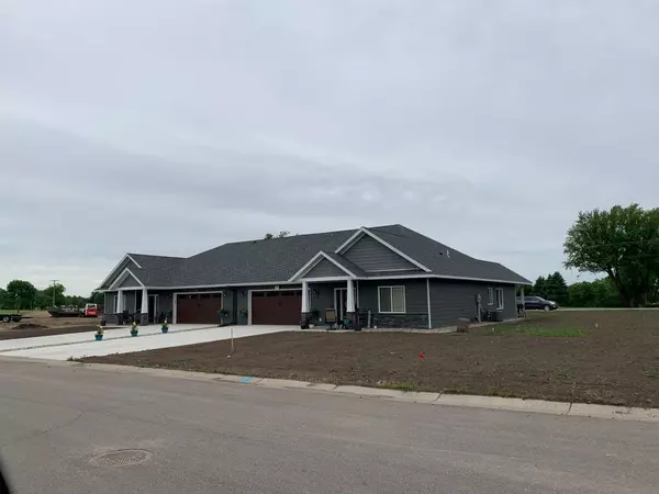 Sauk Centre, MN 56378,861 Cates Estates DR