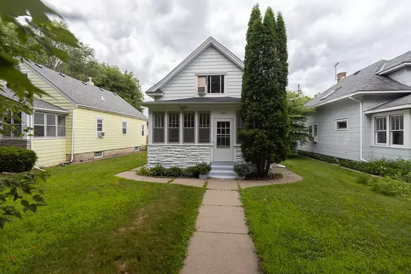 1262 Charles AVE, Saint Paul, MN 55104